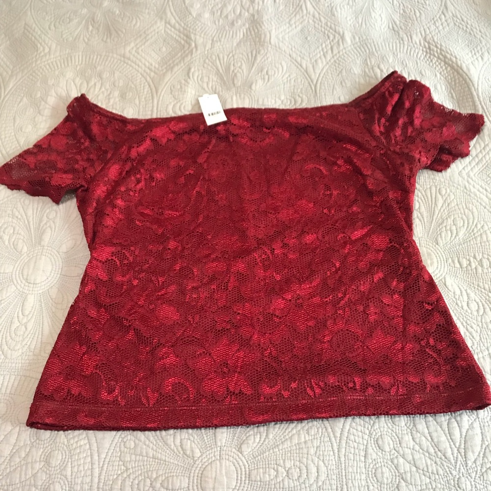 Ladies lace top.